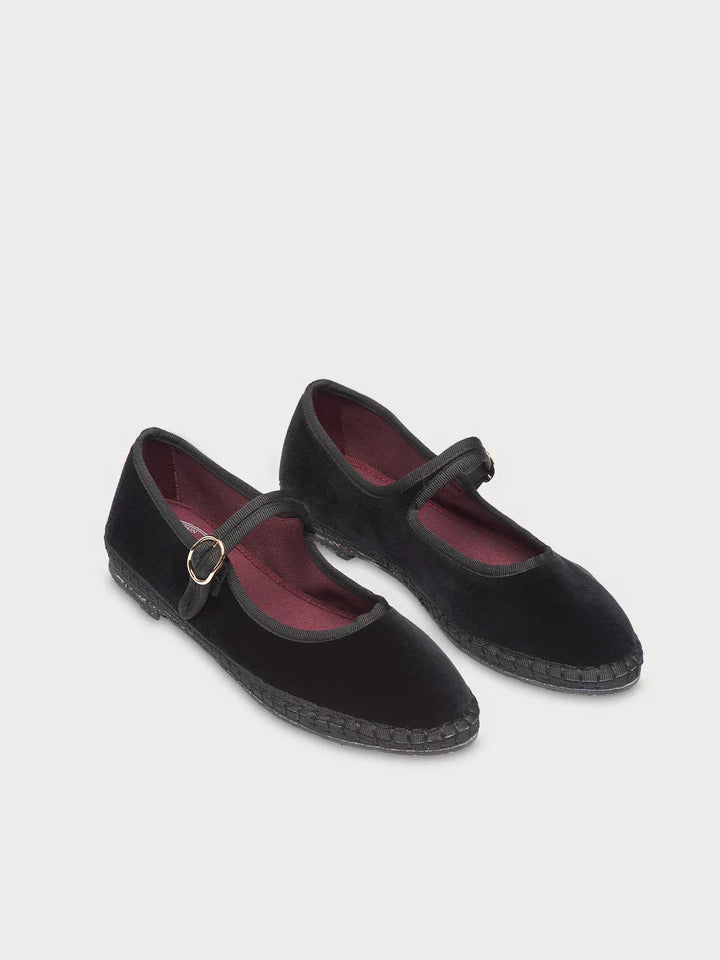 Antonia Flats