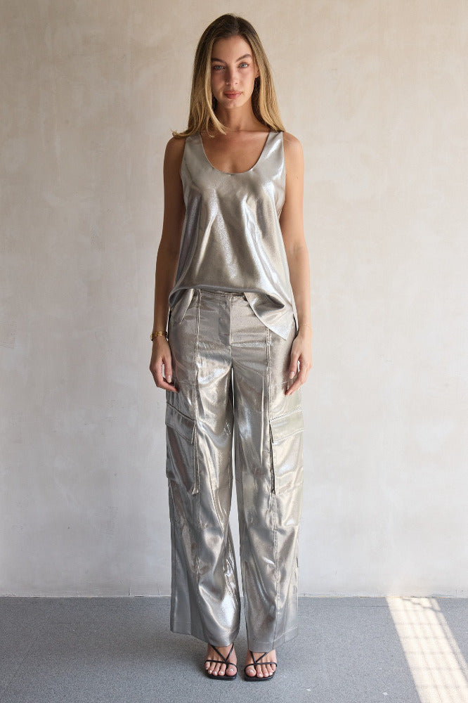 Set Kamari Neck & Beatriz Leg Pant