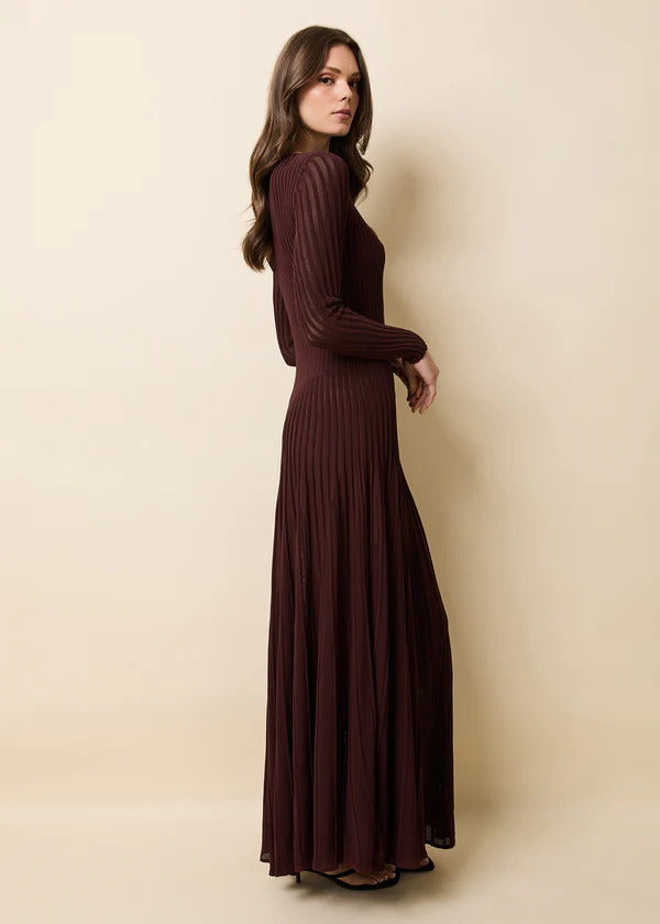 The Long Sleene Kaylee Dress