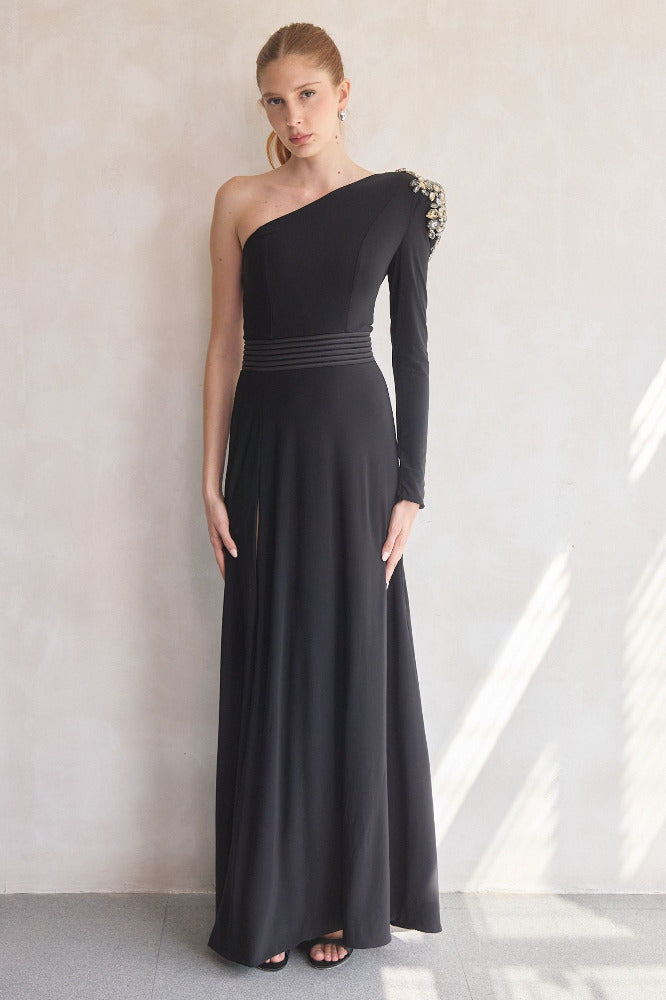 Lustris Gown