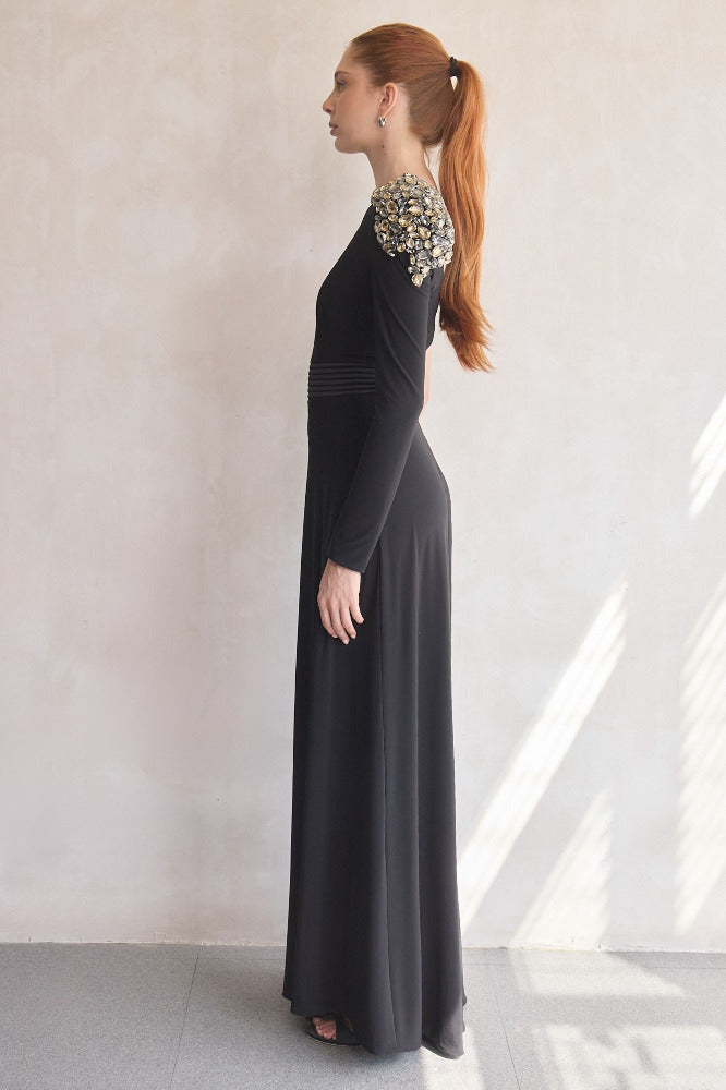 Lustris Gown