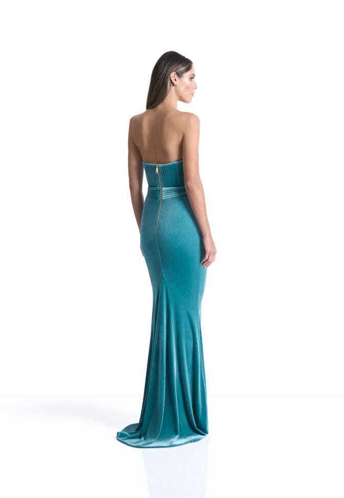 Reine de Reinettes Velvet Gown