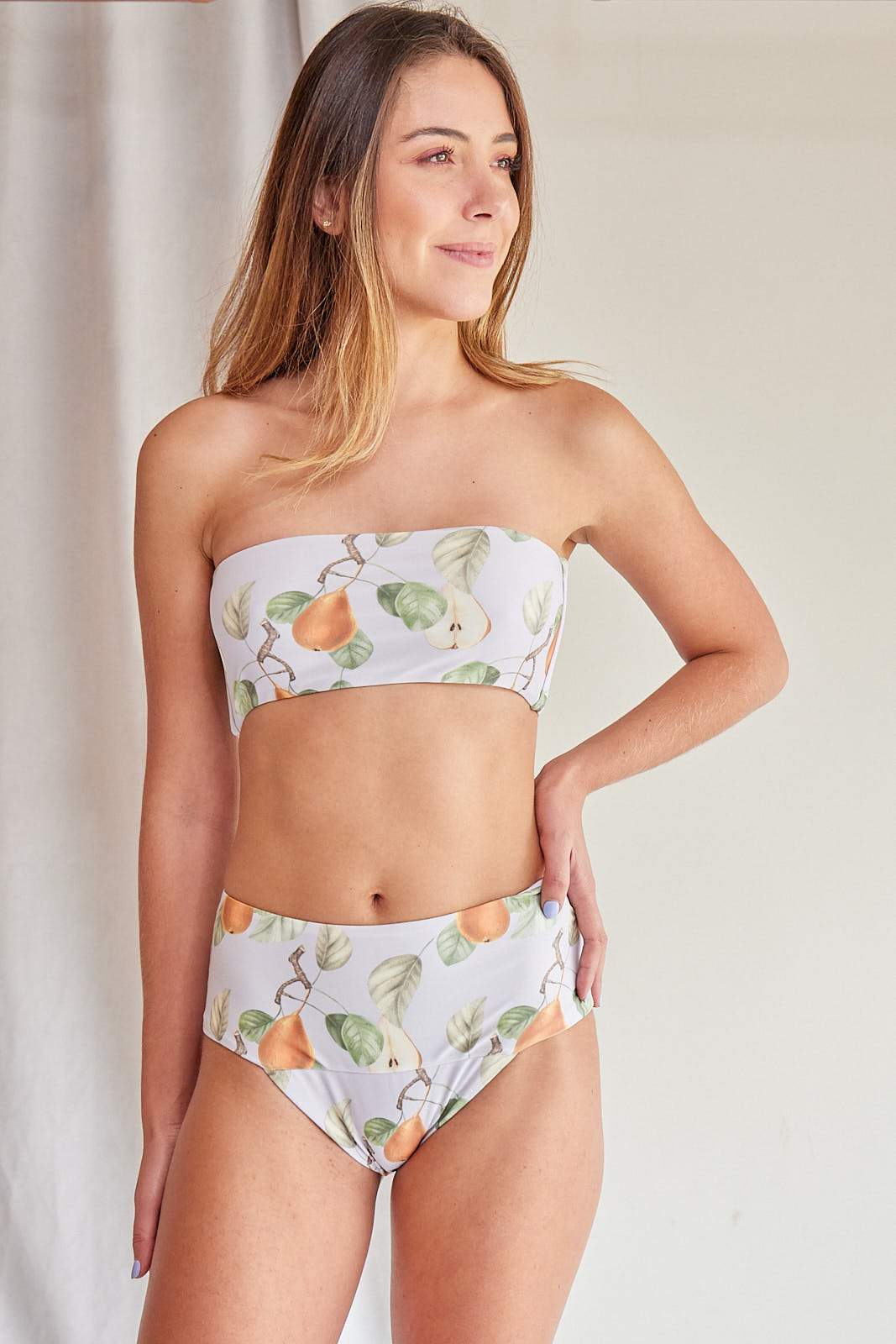 BIKINI STRAPLESS MANZANAS