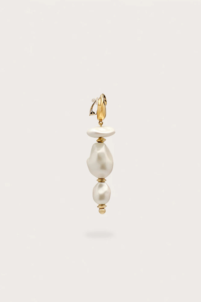 Fabbie Barring Earring