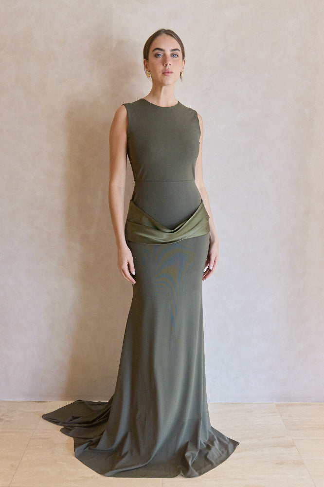 Sleeveless Gown in Stretch Mesh