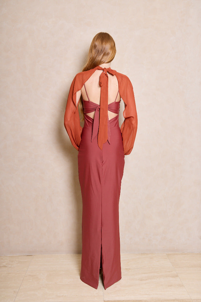 Herencia Dress & Capa Vinculo